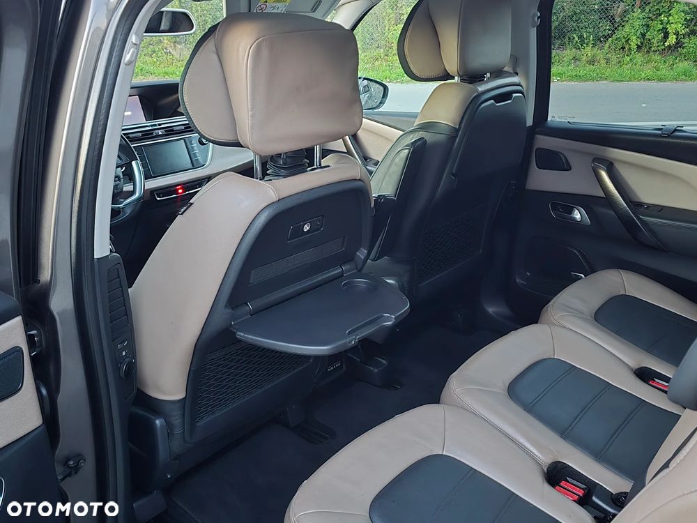 Citroën C4 Grand Picasso - 23