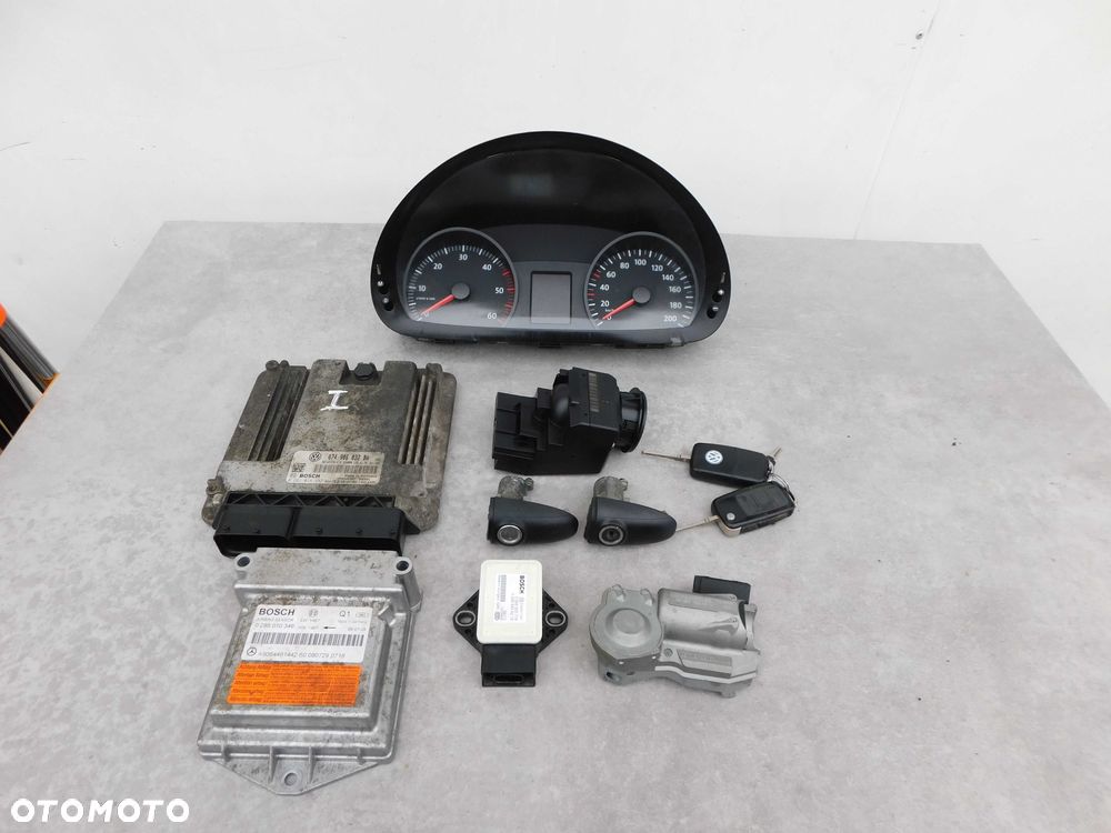 VW CRAFTER 2.5 TDI komputer stacyjka rygiel licznik imo zestaw start - 2