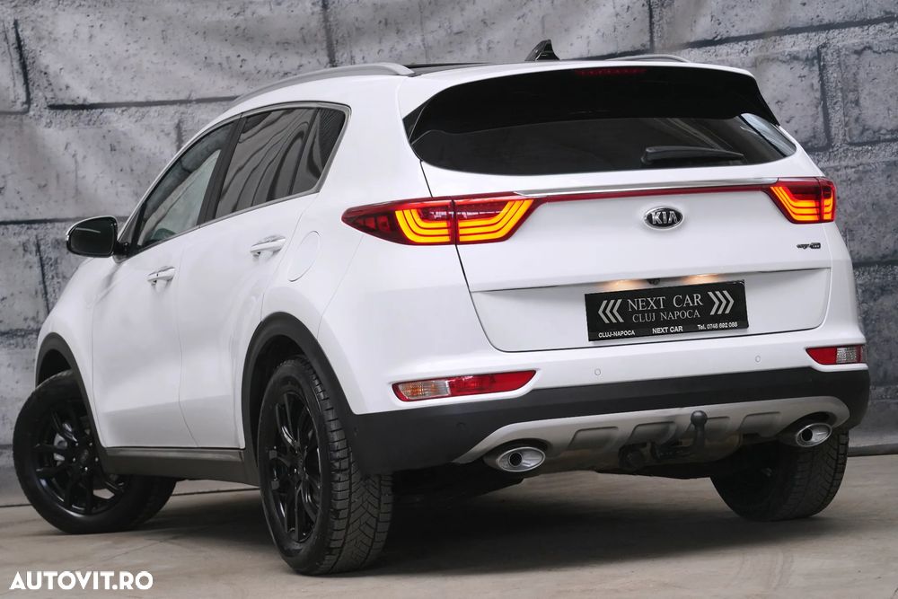 Kia Sportage 2,0 CRDI AWD Aut. GT Line - 4