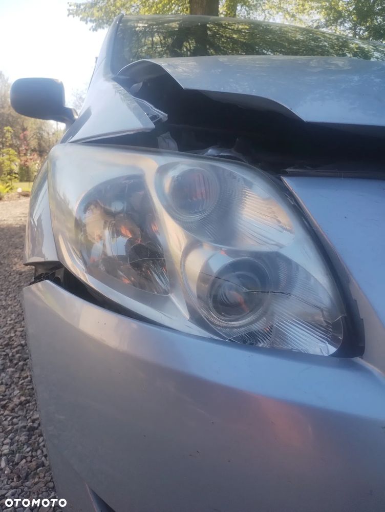 Toyota Auris 1.6 VVT-i Sol - 5