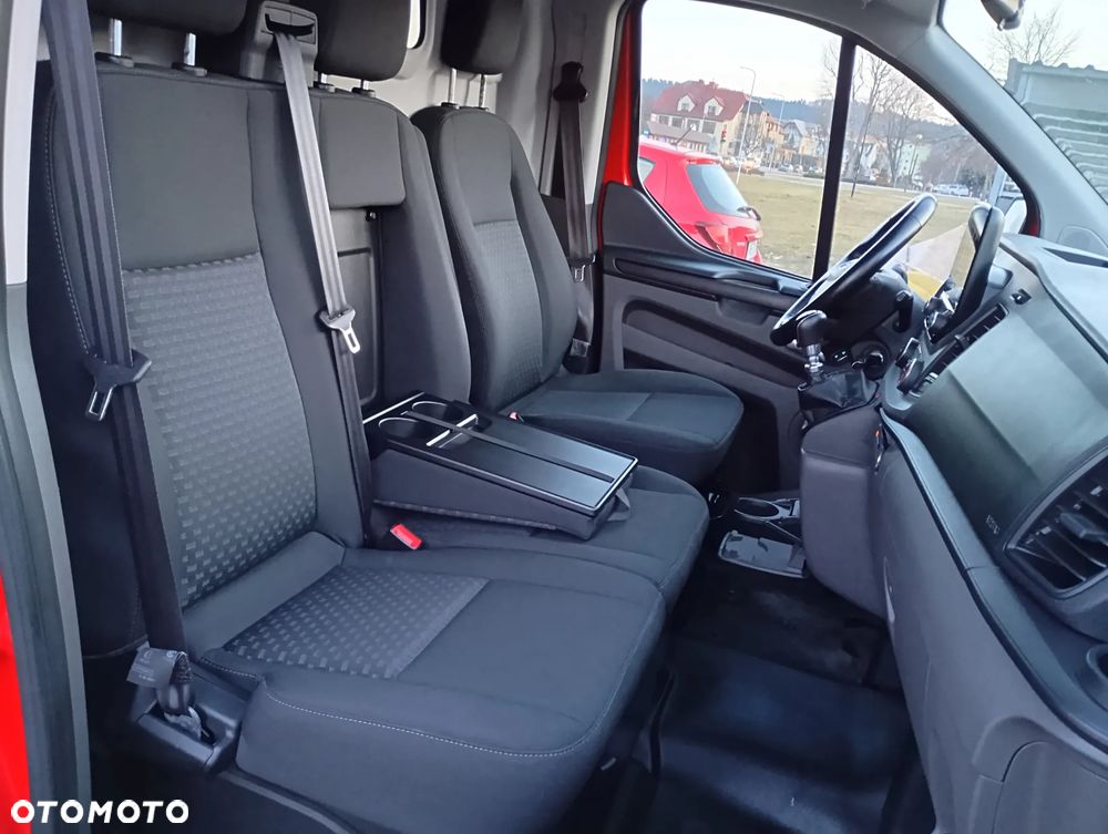 Ford Transit Custom Długi - 15