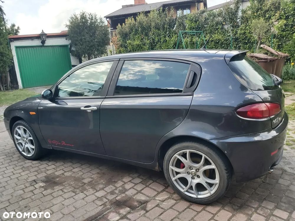 Alfa Romeo 147 1.9 JTD 16V Progress - 2