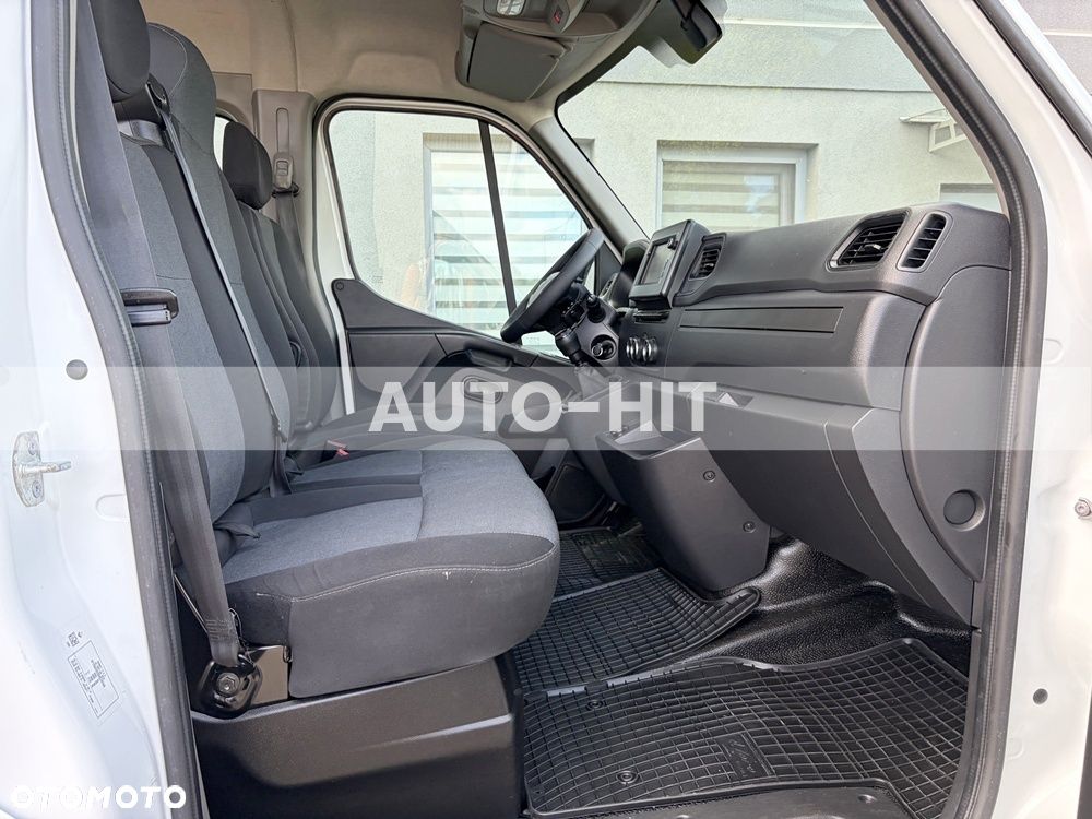 Renault Master - 18