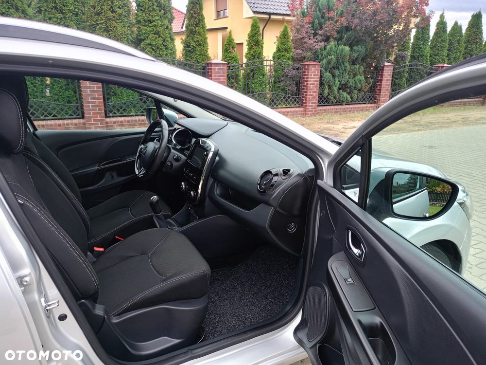 Renault Clio - 13