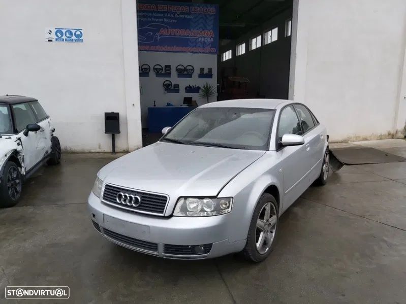 Audi A4 1.9 TDI (B6) 2000 até 2006 - 1