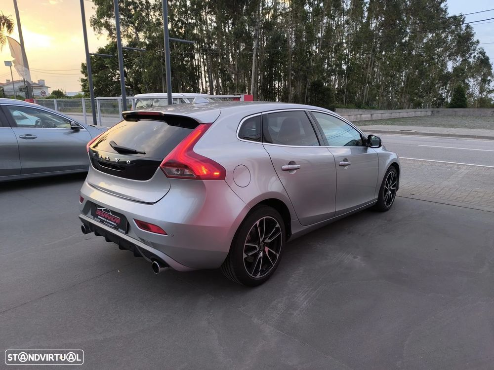 Volvo V40 1.6 D2 R-Design - 5