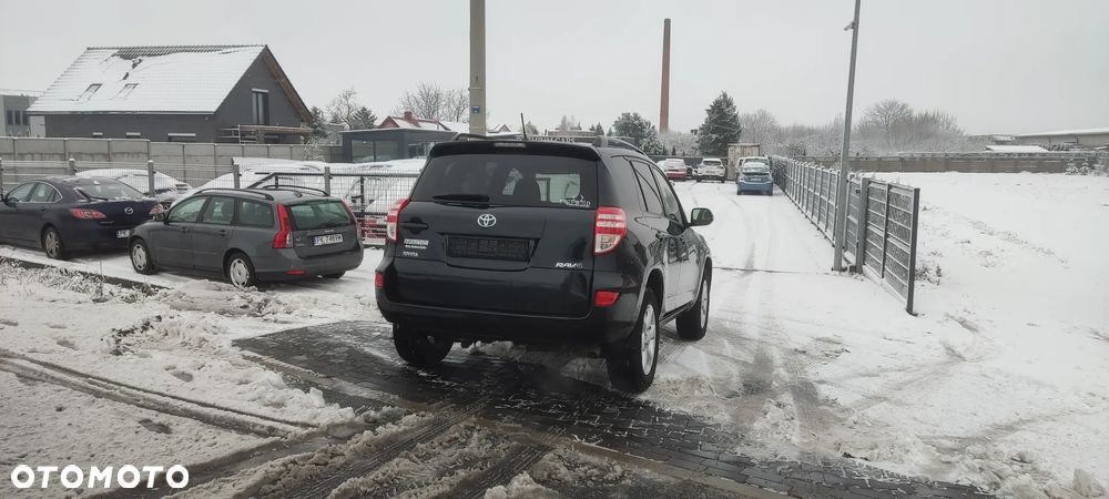 Toyota RAV4 2.0 4x4 Travel - 5