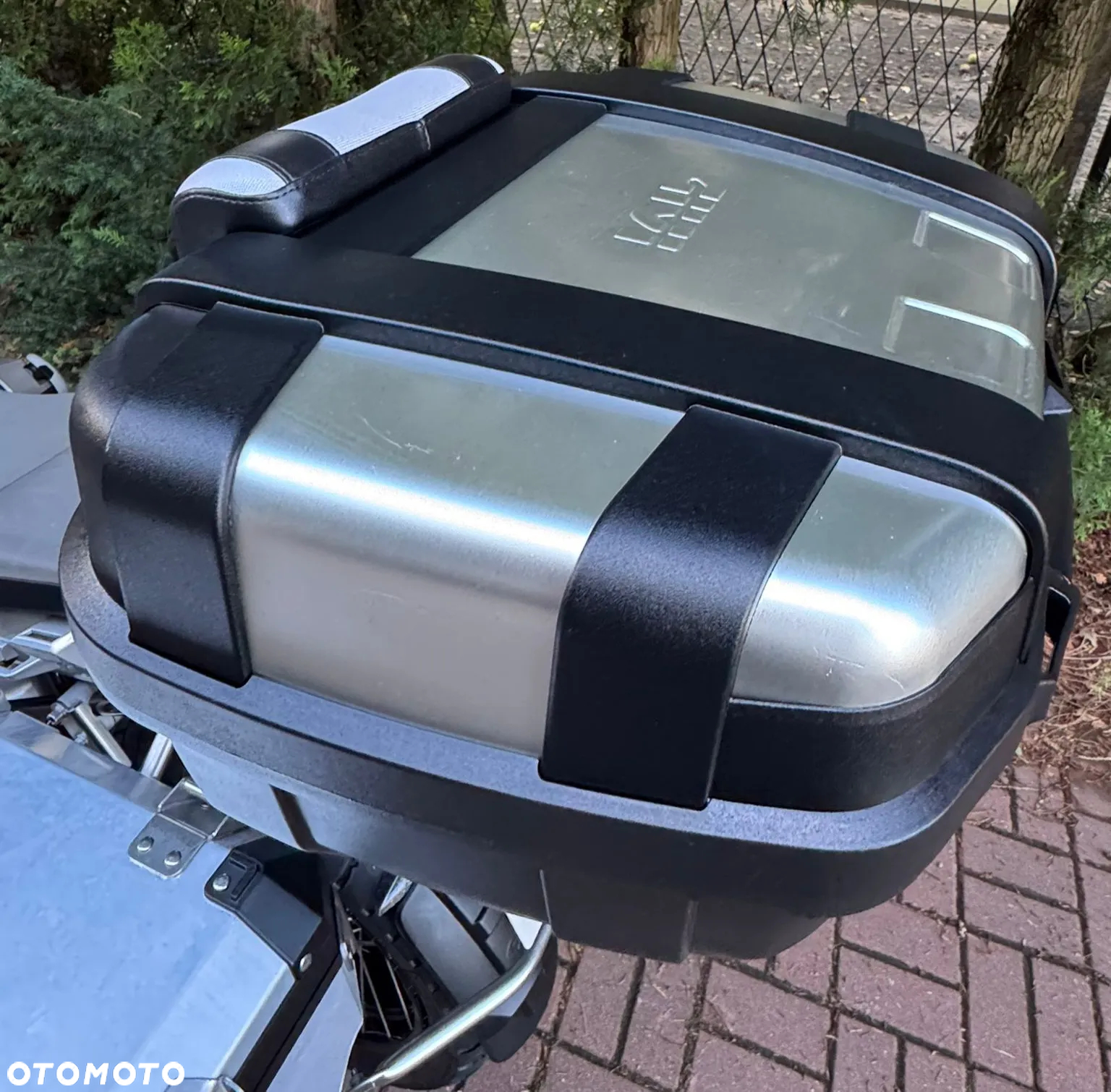BMW R - 19
