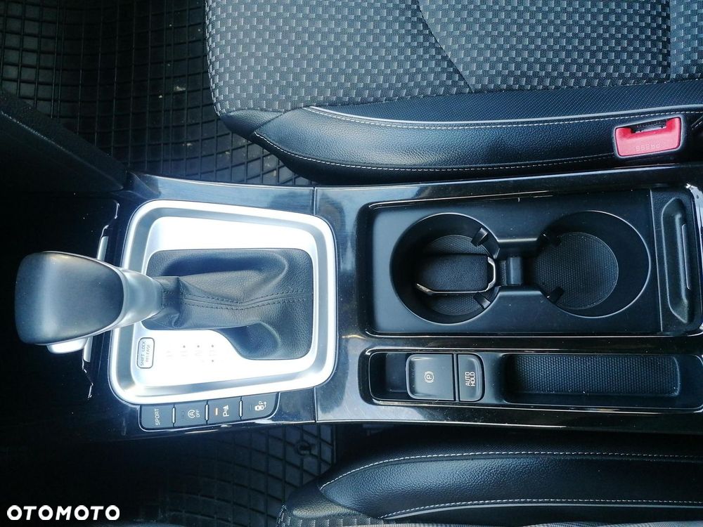 Kia XCeed 1.6 T-GDI XL DCT - 16