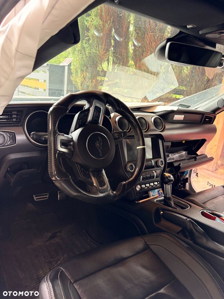 Ford Mustang 5.0 V8 GT - 3