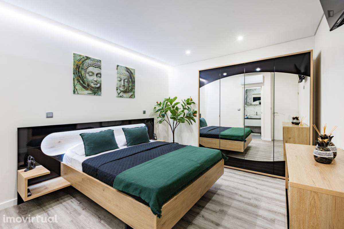 Apartamento com 2 quartos - localizado em Massarelos Porto - Grande imagem: 2/34