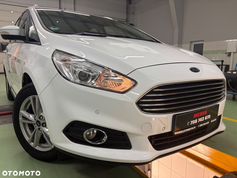 Ford S-Max - 1