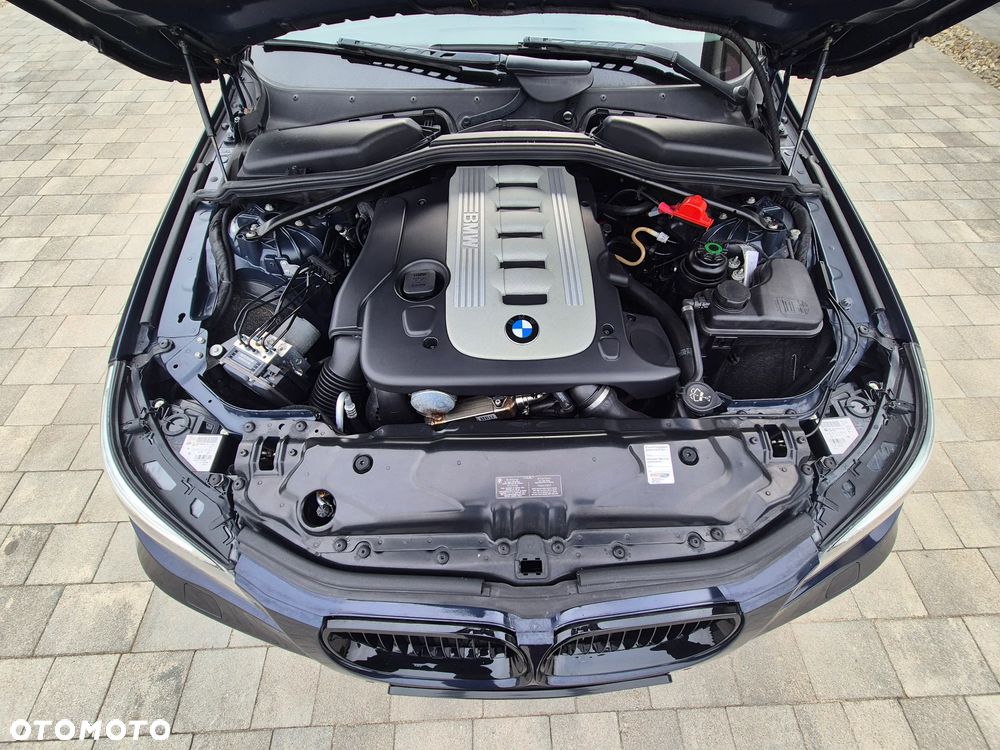 BMW Seria 5 - 35