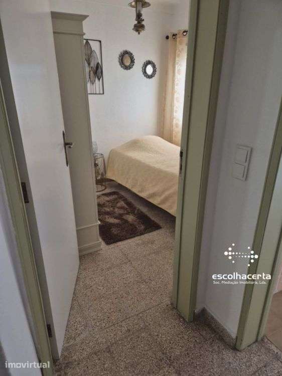 Moradia com 2 habitações + terraço com vista no centro da vila - Grande imagem: 5/17