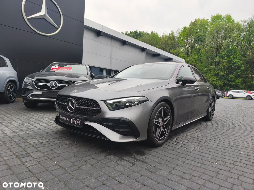 Mercedes-Benz Klasa A 200 AMG Line 7G-DCT
