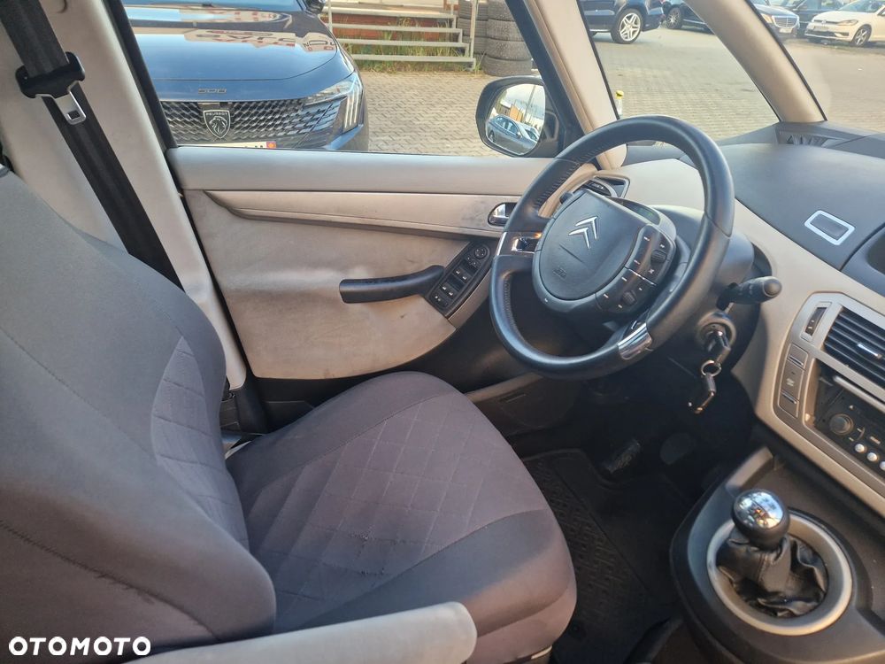 Citroën C4 Picasso - 30