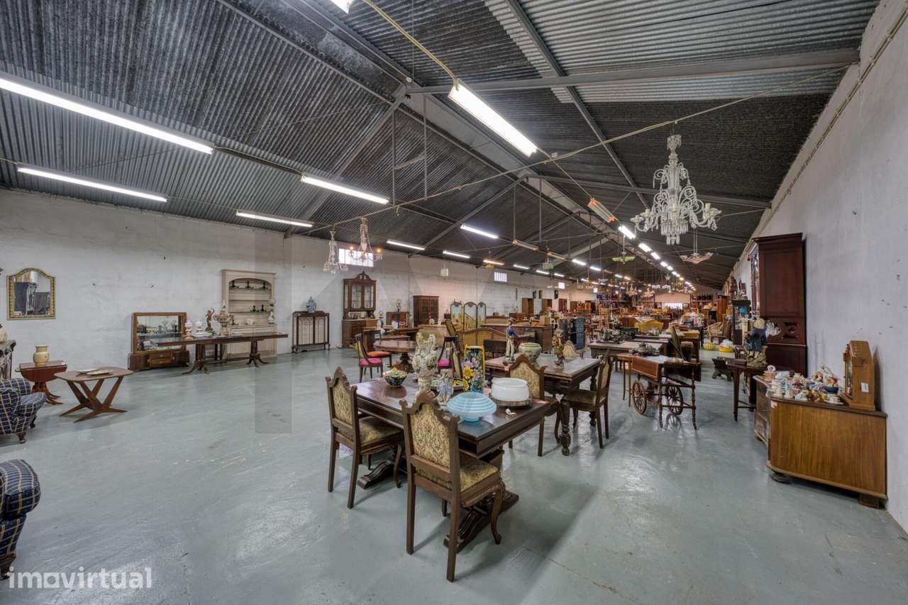 Armazém para arrendamento na Zona Industrial de Santarém - Grande imagem: 4/37