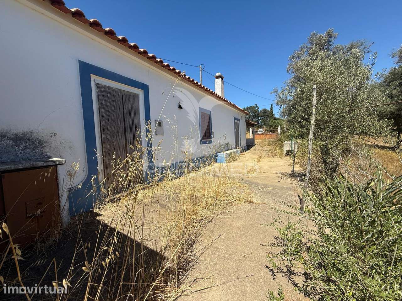 Herdade com 19 ha e 3 montes alentejanos para venda próximo do Rio... - Grande imagem: 3/38
