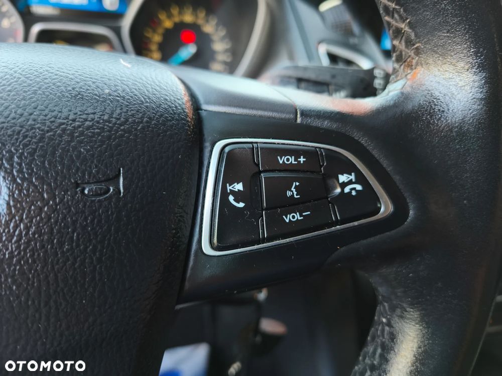 Ford Focus 1.0 EcoBoost Titanium ASS - 17