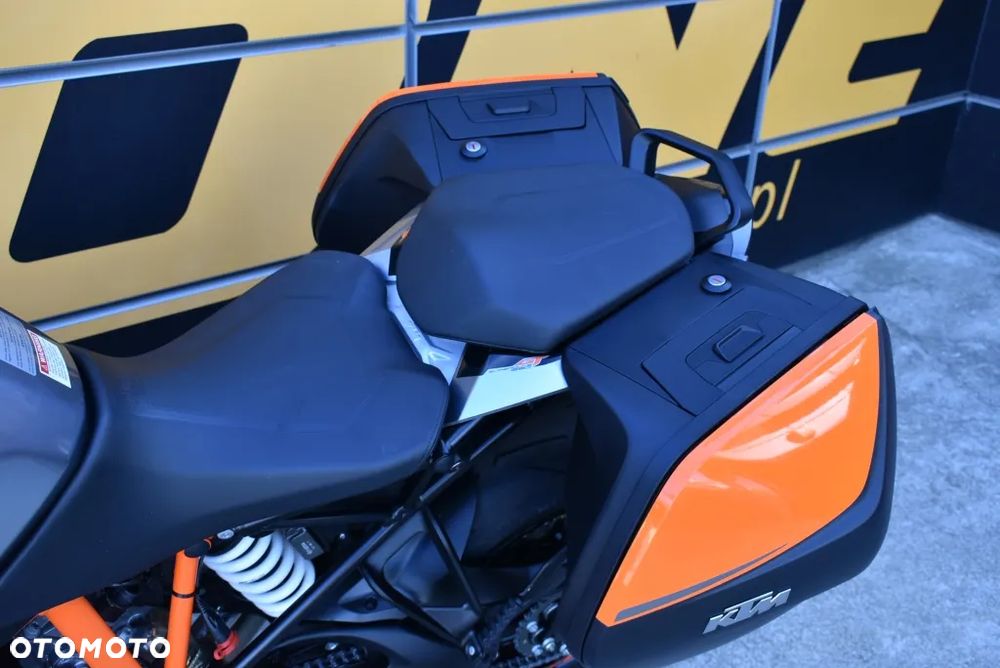 KTM Super Duke - 13