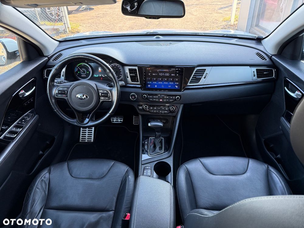 Kia Niro 1.6 GDI PHEV 2WD OPF Vision - 19