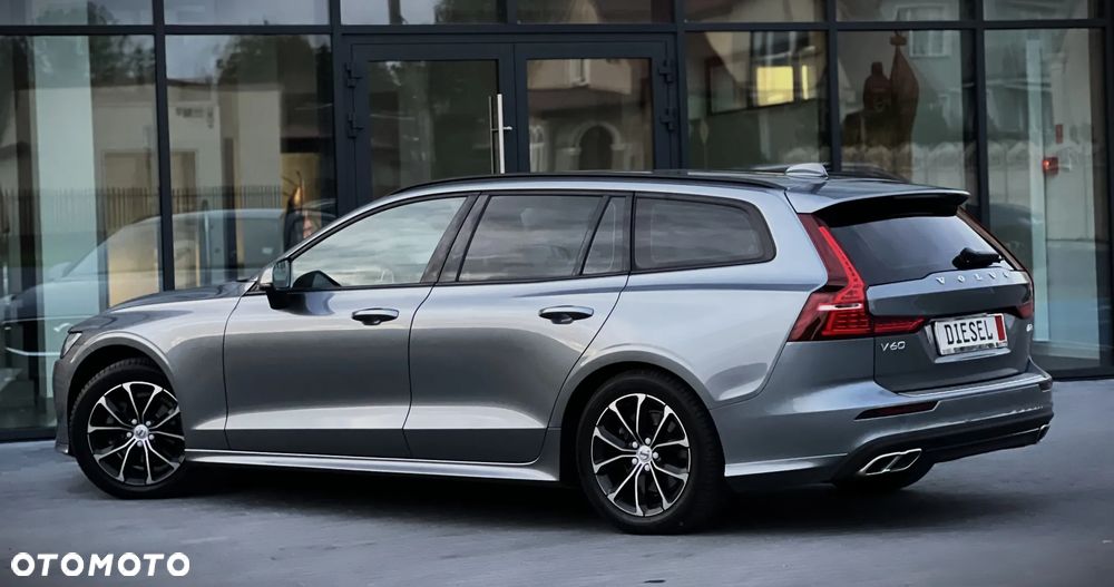 Volvo V60 D3 Momentum - 16