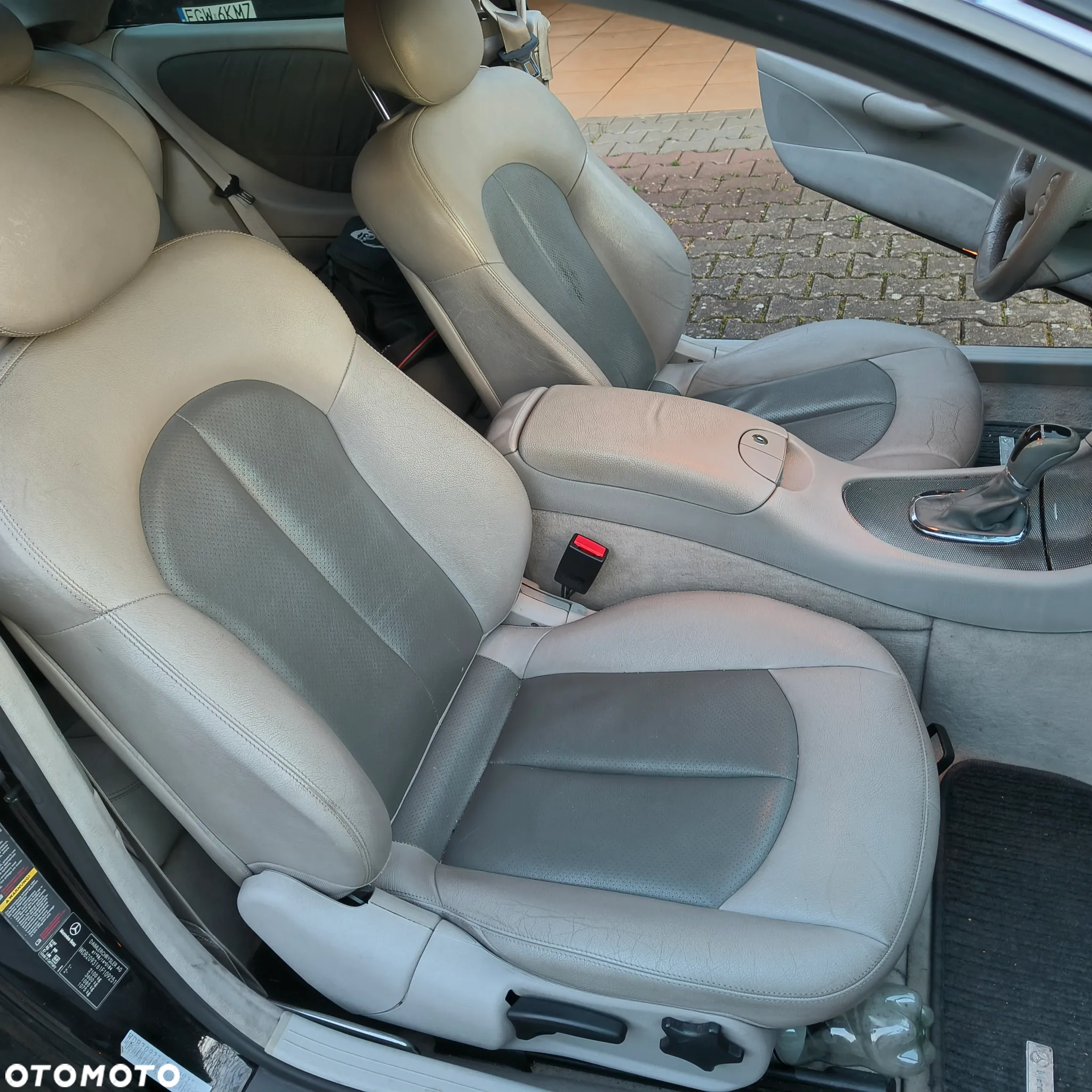 Mercedes-Benz CLK - 9