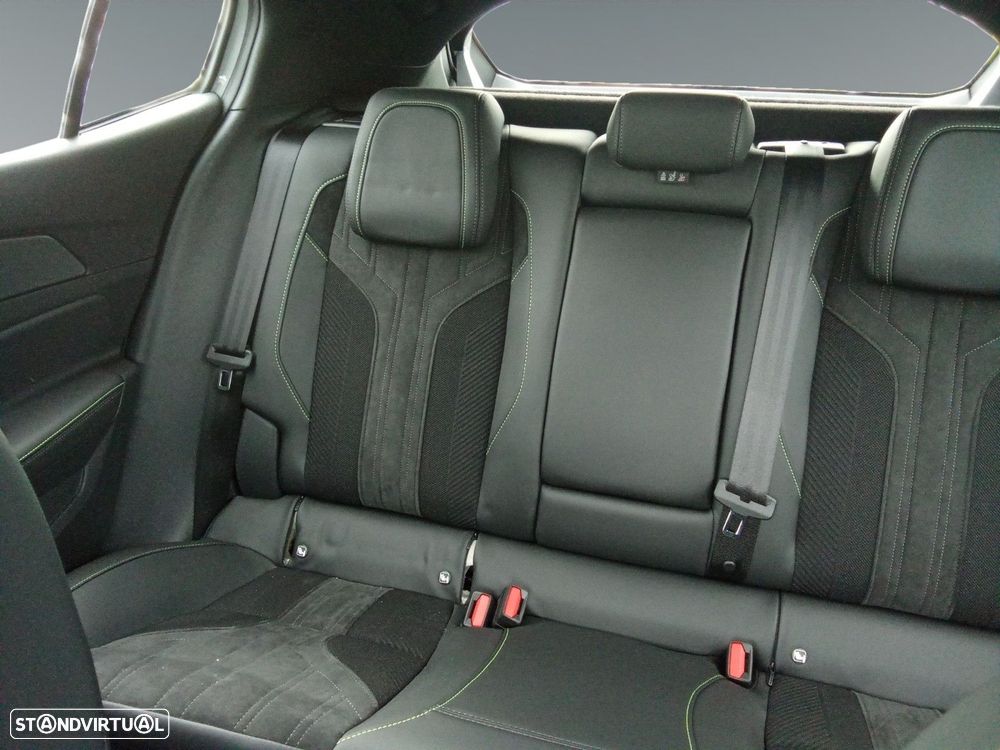 Peugeot E-408 58 kWh GT - 13