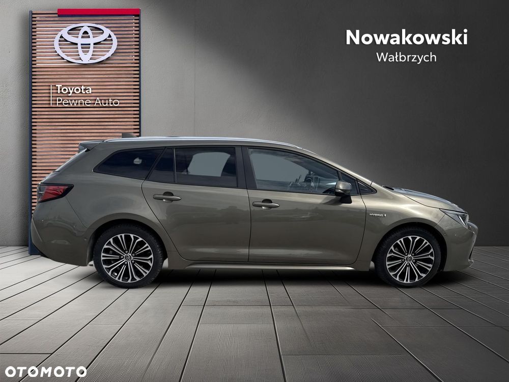Toyota Corolla 2.0 Hybrid Comfort - 7