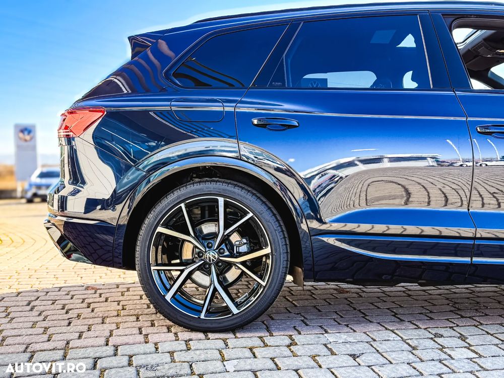 Volkswagen Touareg V6 TDI 4MOTION R-Line - 33