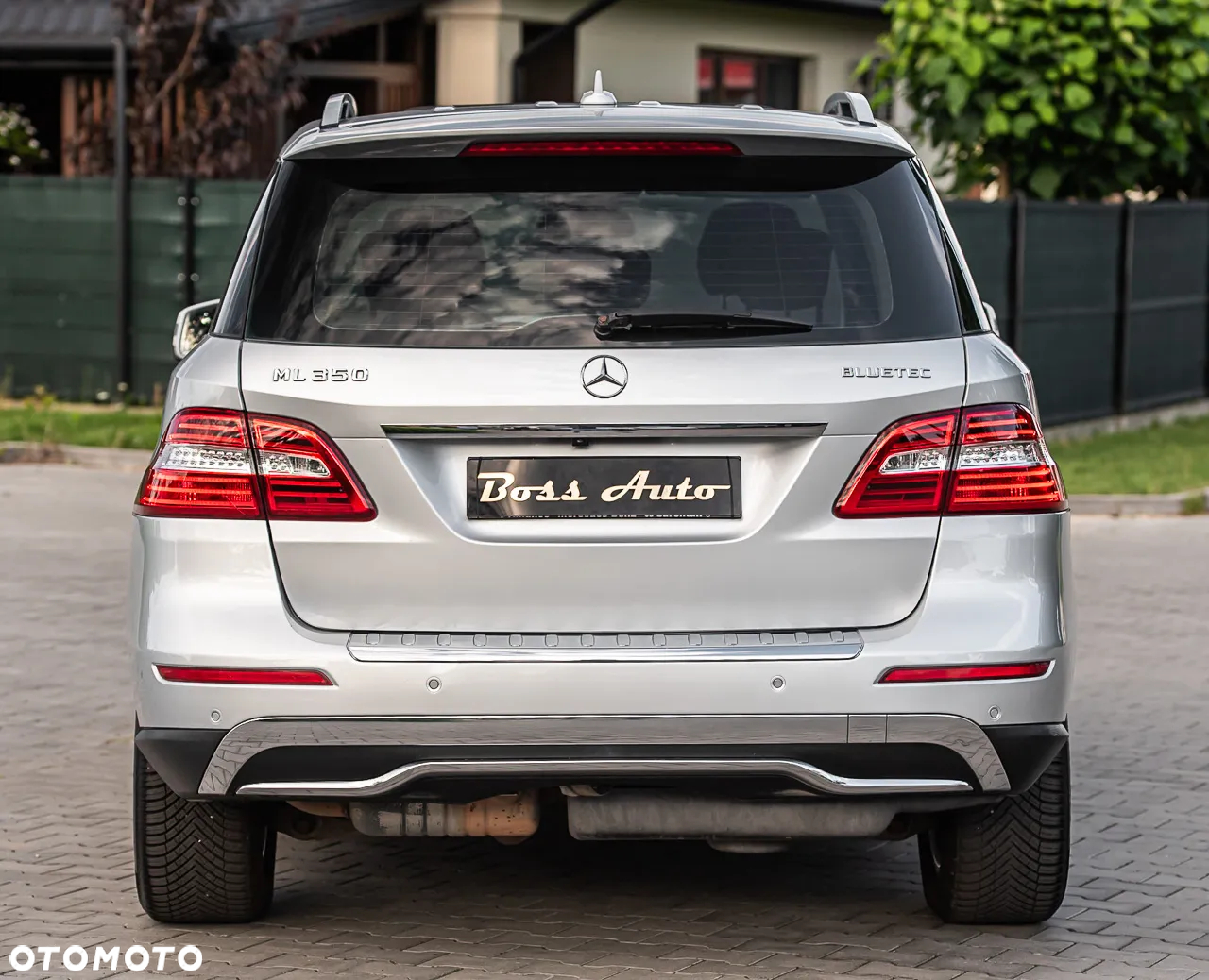 Mercedes-Benz ML 350 BlueTec 4-Matic - 11