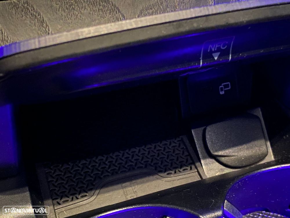 Mercedes-Benz E 300 de Avantgarde - 23