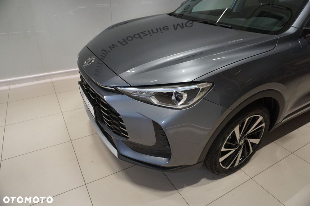 MG ZS Hybrid+ - 12