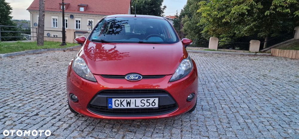 Ford Fiesta 1.25 Ambiente EU5 - 10