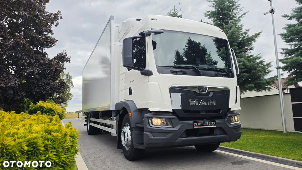 MAN ///TGM///18.290///2022///18000KG ///CHŁODNIA///8.20///20 EUROPALETY///THERMO-KING///T-800 R///IGLOOCAR///STAN BARDZO DOBRY. - 10
