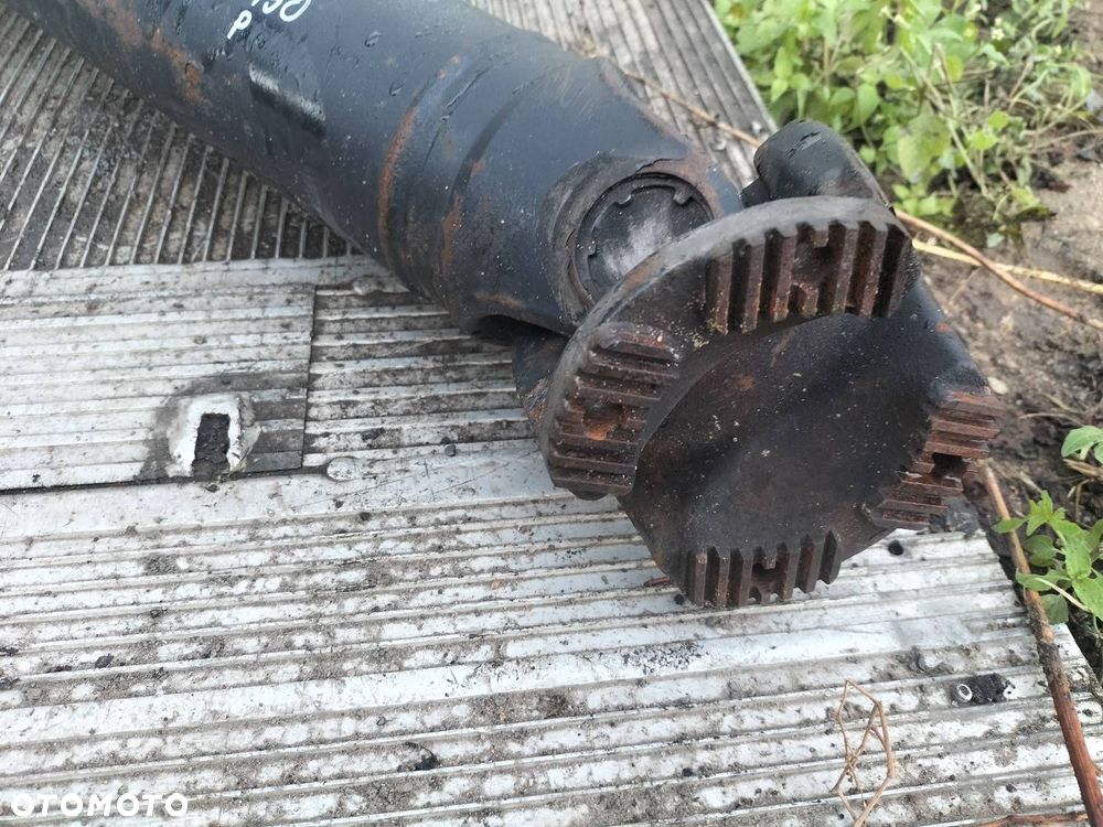 WAŁ NAPĘDOWY MAN TGL 8.180 4.6 - 2