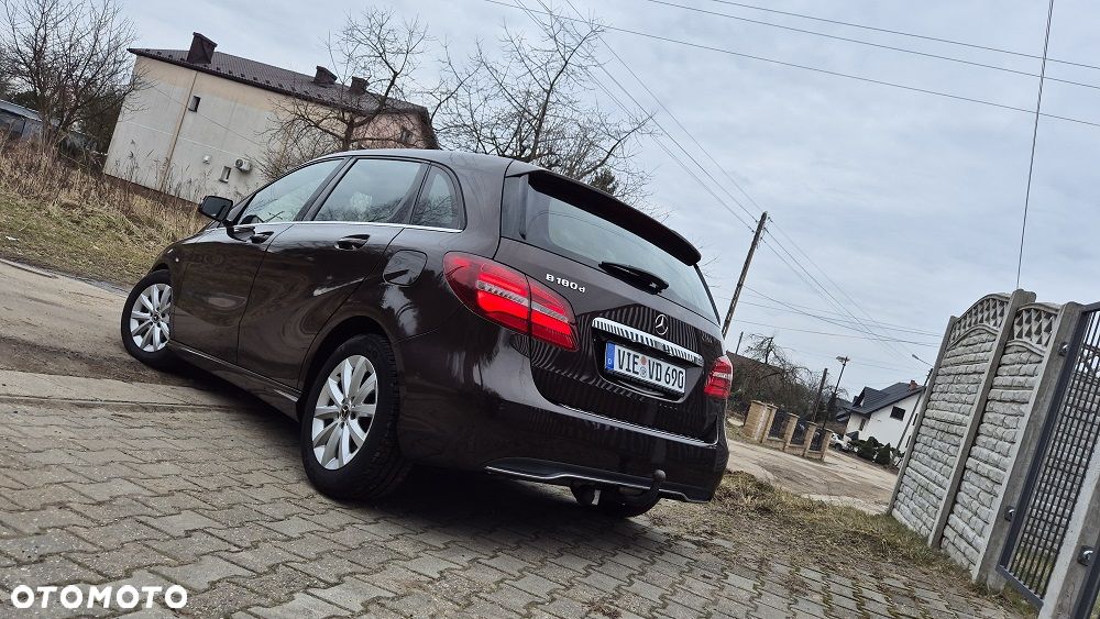 Mercedes-Benz Klasa B 180 (CDI) d Urban - 19
