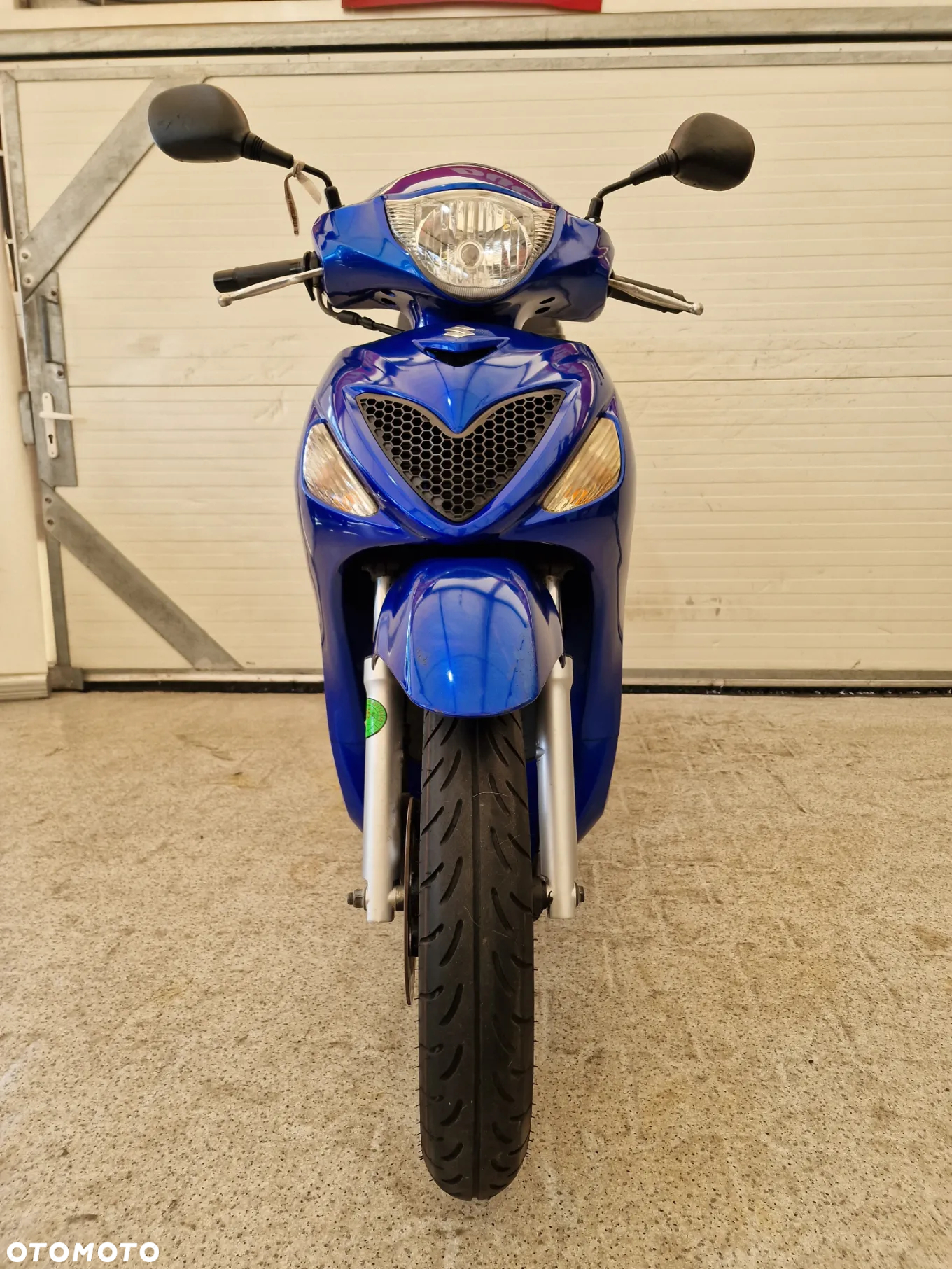 Suzuki Inny - 15