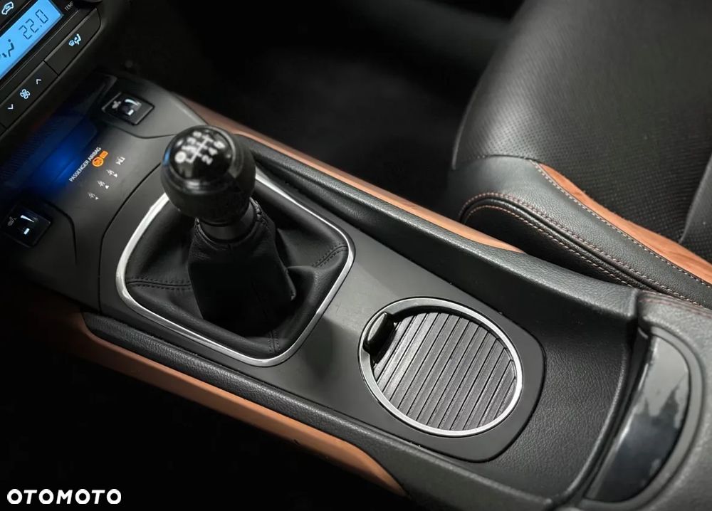 Toyota Avensis 2.0 D-4D Active Business - 12