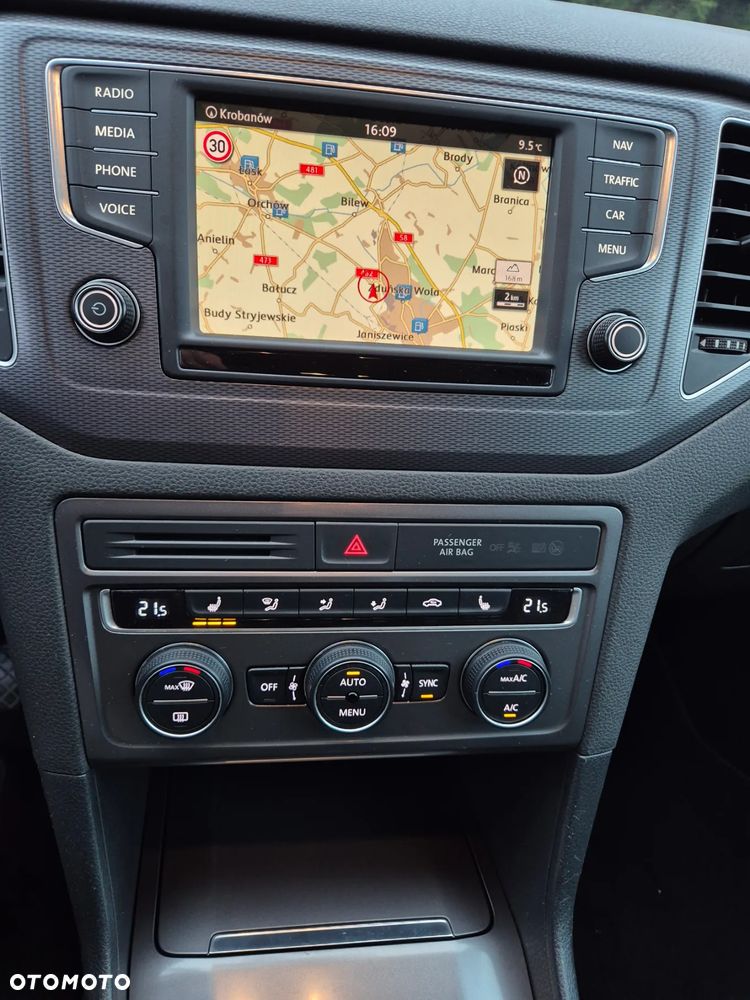 Volkswagen Golf Sportsvan 1.6 TDI BlueMotion Technology Lounge - 13