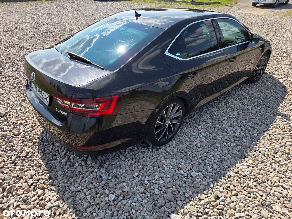 Skoda Superb 2.0 TDI L&K DSG - 3