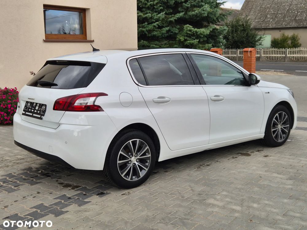 Peugeot 308 BlueHDi 120 Stop & Start Allure - 2