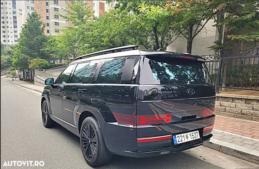 Hyundai Santa Fe - 3