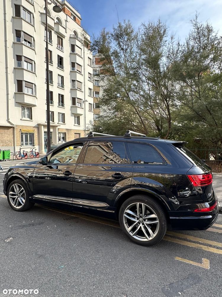 Audi Q7 - 13