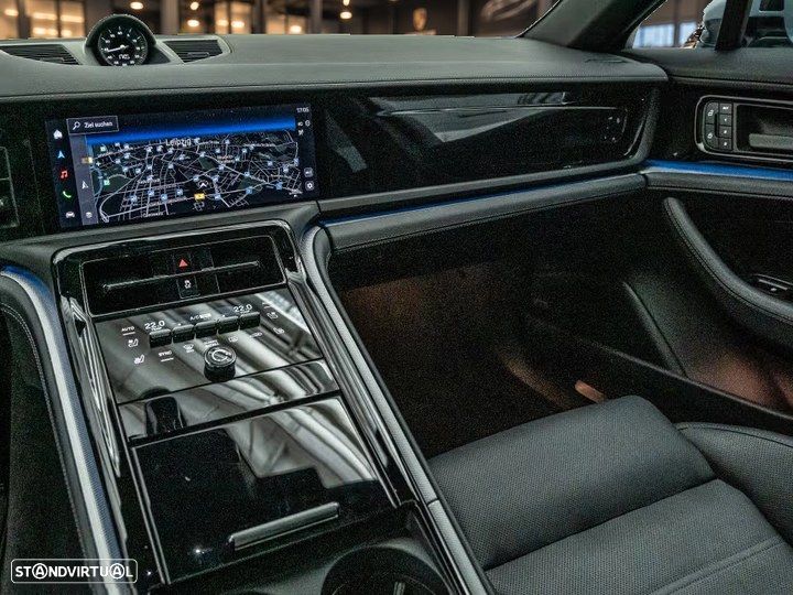 Porsche Panamera 4 E-Hybrid - 20