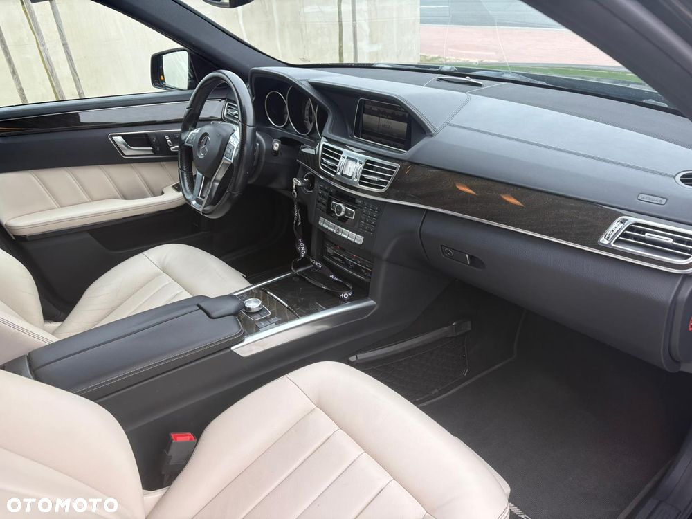 Mercedes-Benz Klasa E - 13