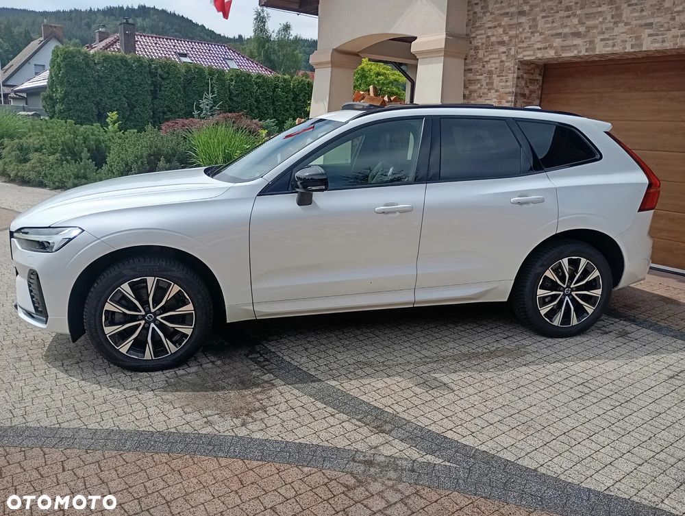 Volvo XC 60 B4 D AWD Ultimate Dark - 10