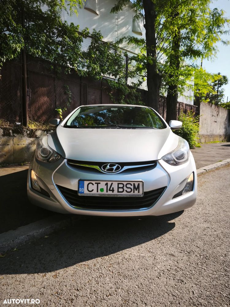 Hyundai Elantra 1.6 MPi - 5