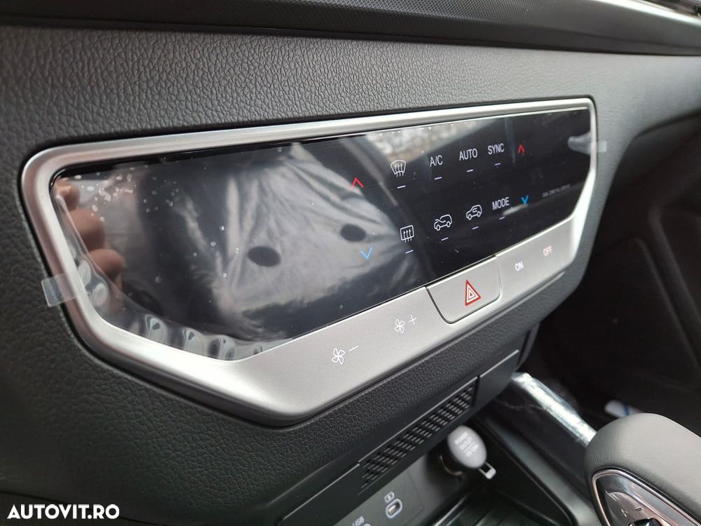 KG Mobility Musso - 13