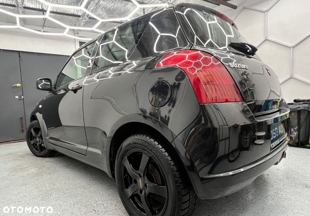 Suzuki Swift - 15